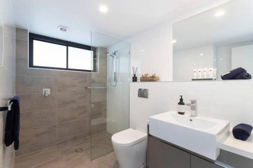 Inner City 1 Bedroom Apartment With Rooftop Pool And Parking - Serain Residences Brisbane Exterior foto